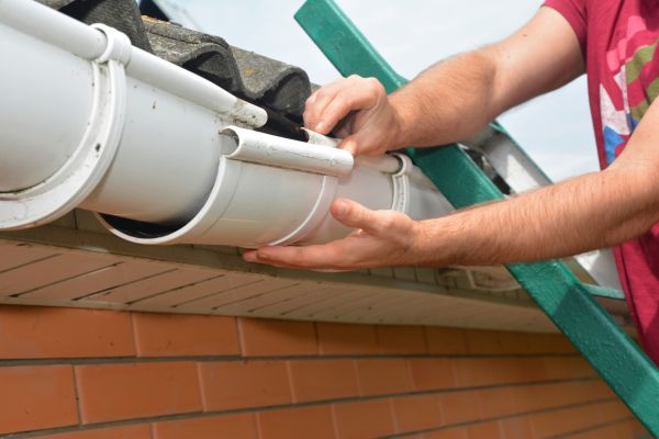 Large Gutter Repair in Elmhurst